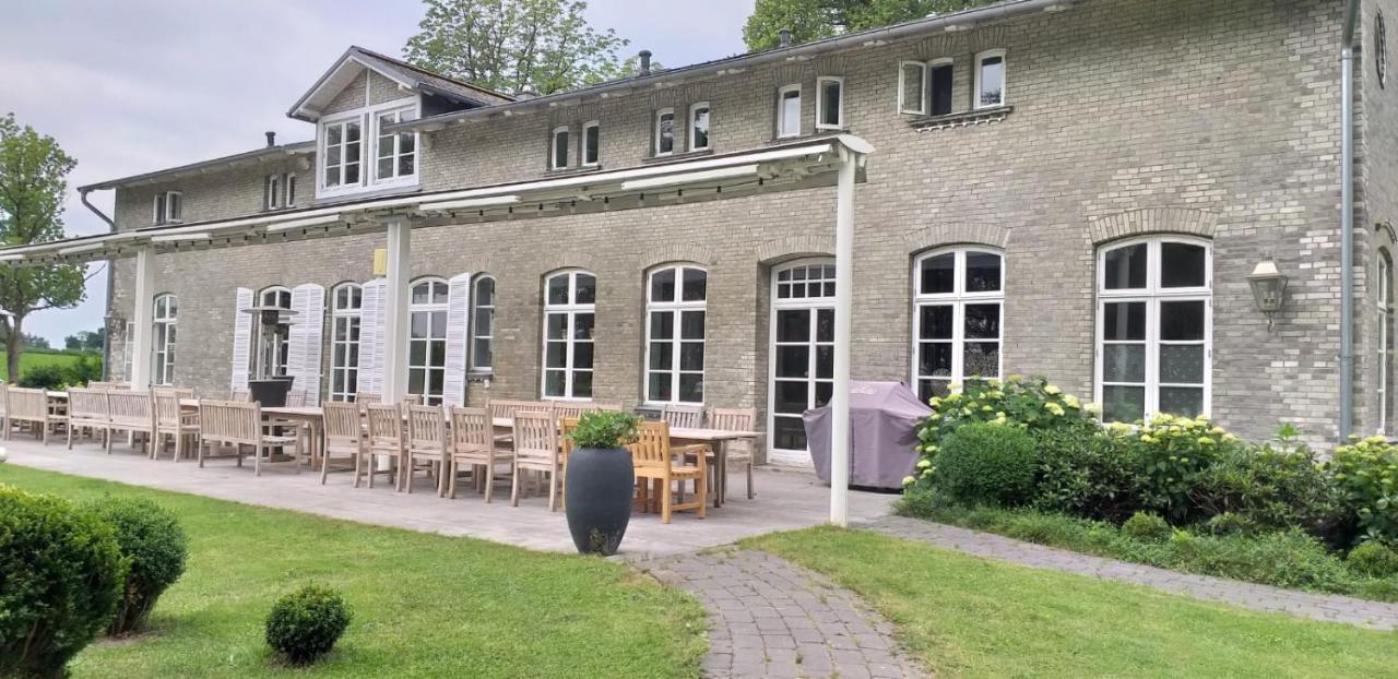 Herrenhaus Gut Neuruppersdorf Timmendorfer Strand Eksteriør bilde